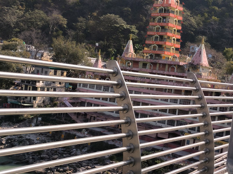 Lakshman Jhula-里希克虚必去景点