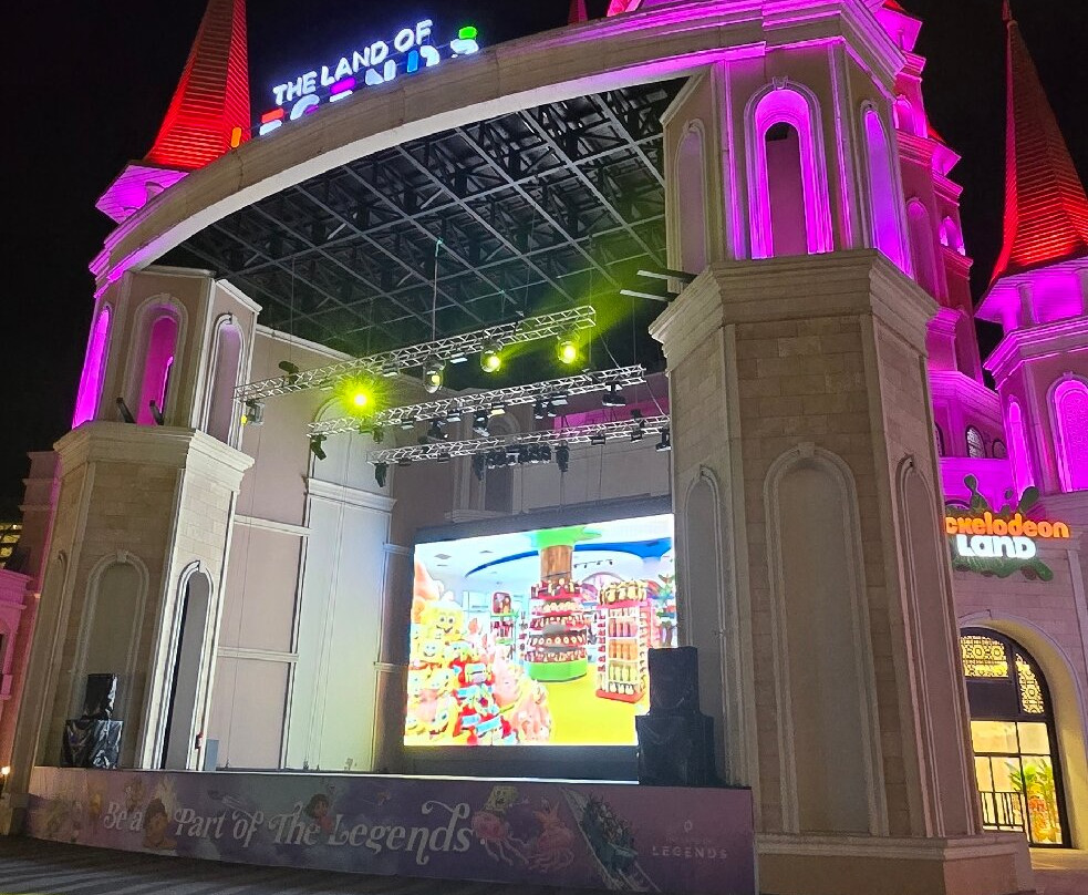 The Land of Legends Shopping Avenue-安塔利亚必去景点