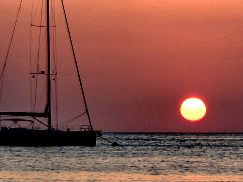 Mong Bar-穆岛必去景点