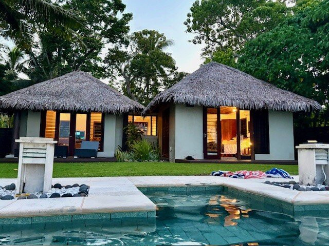 依拉塔普海滩度假酒店主图