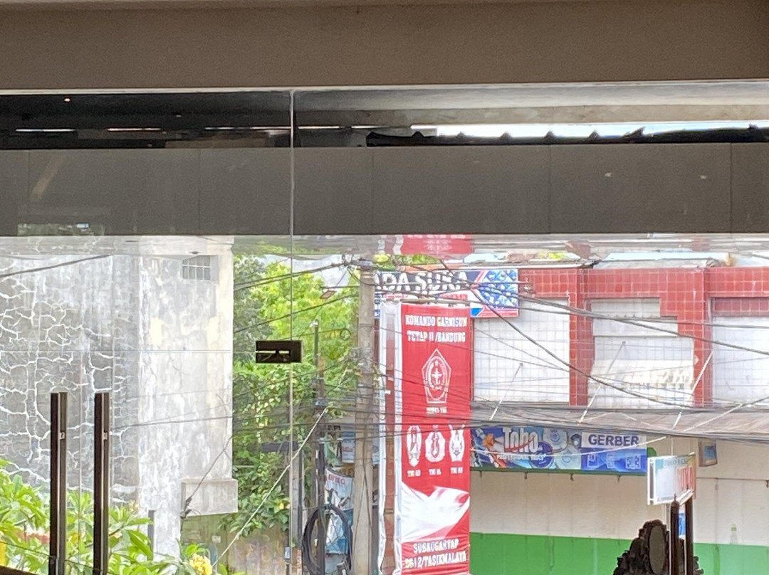 打横市地平线酒店主图