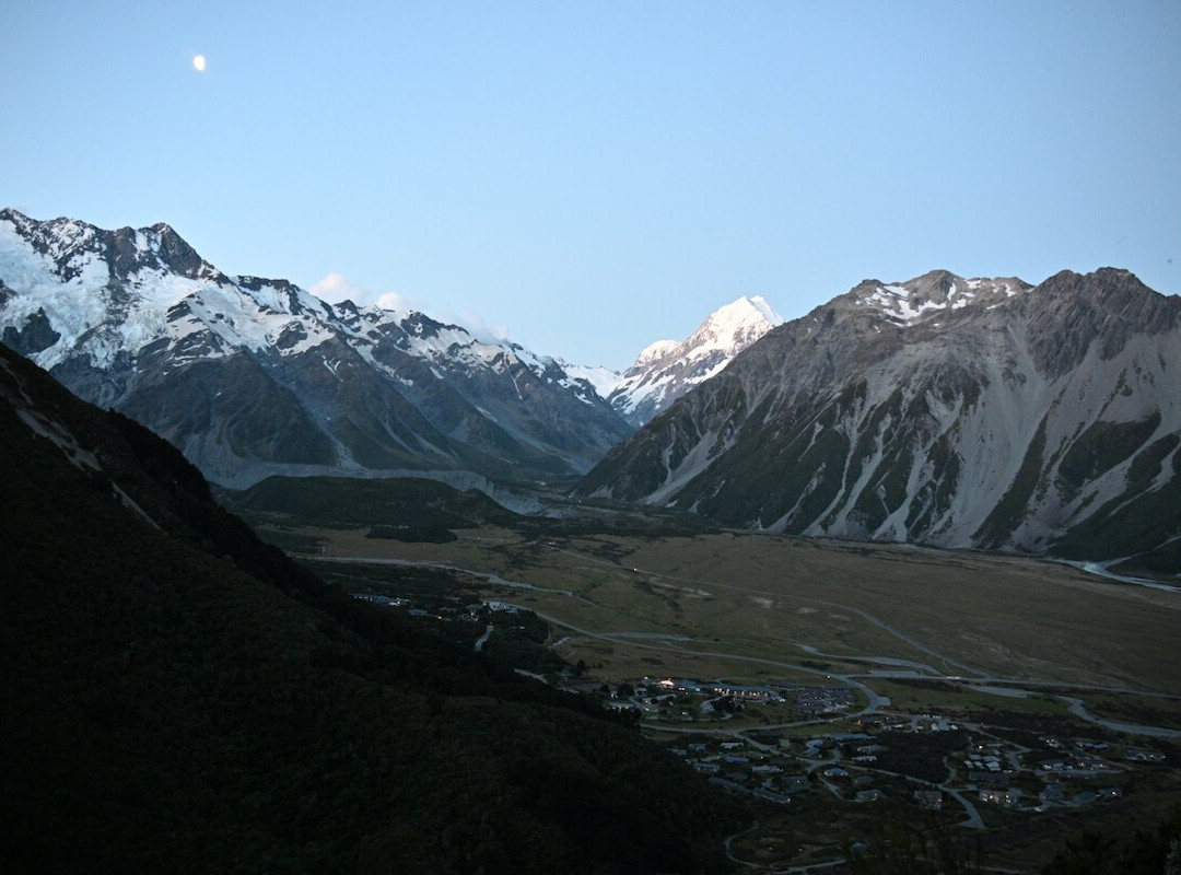 Red Tarns Track-库克山村庄必去景点
