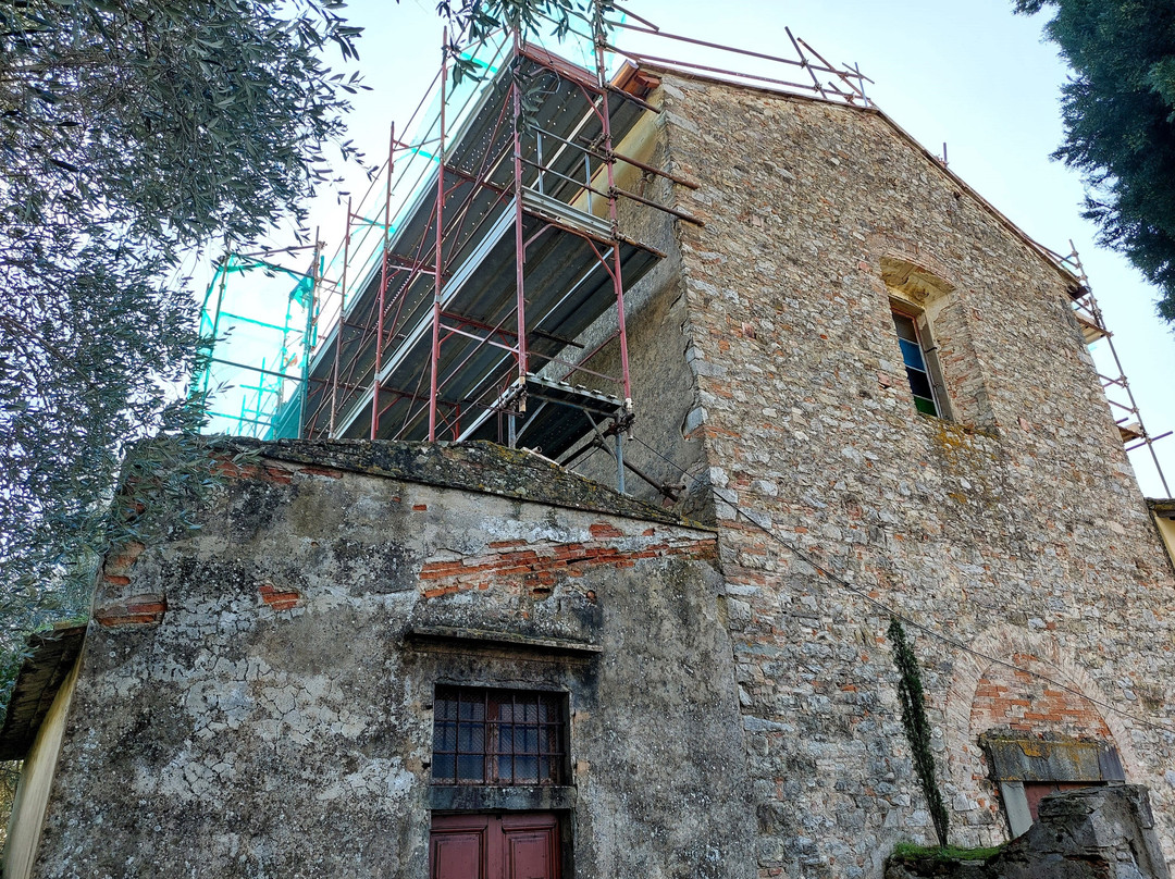 Chiesa Di Santa Maria a Travalle-卡伦扎诺必去景点