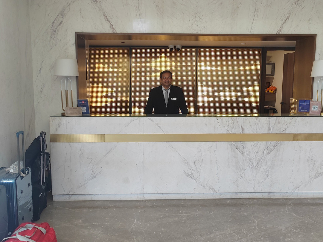 纳维孟买瑜伽行政酒店主图