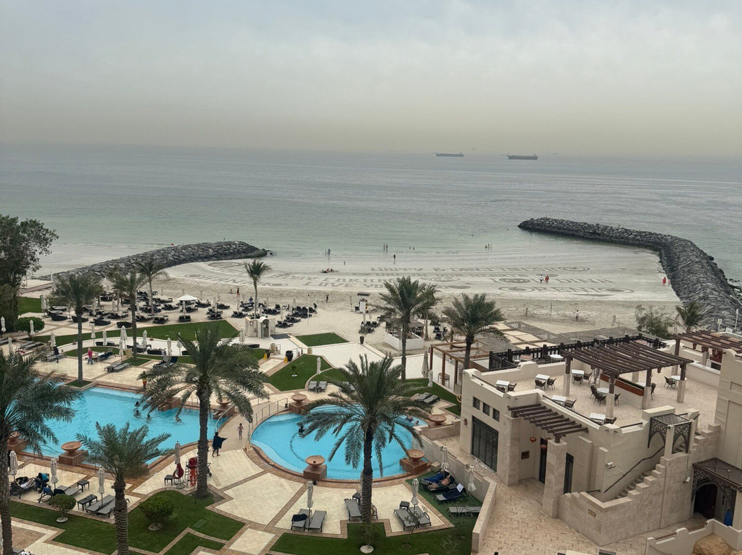 阿吉曼萨雷豪华精选度假村主图