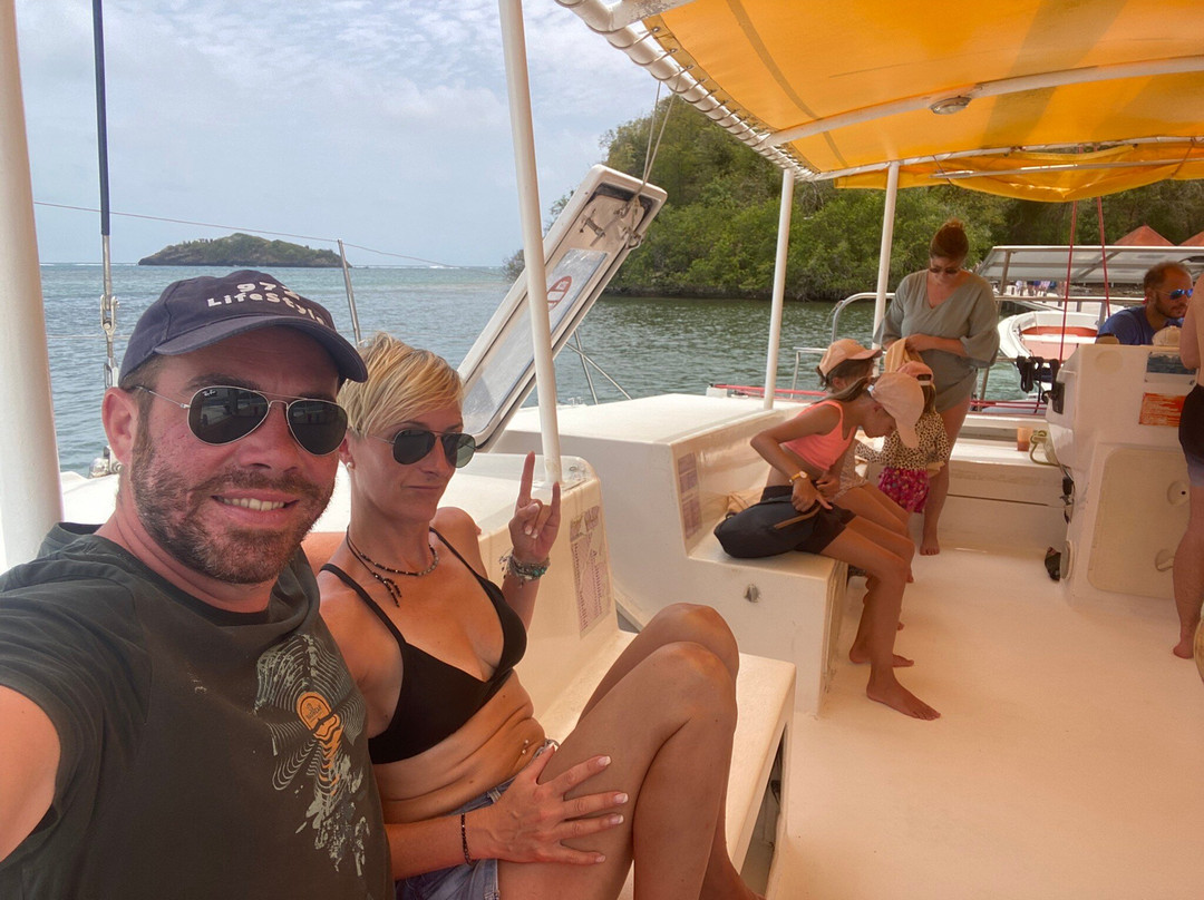 Catamaran Bwa Drese-Le Robert必去景点