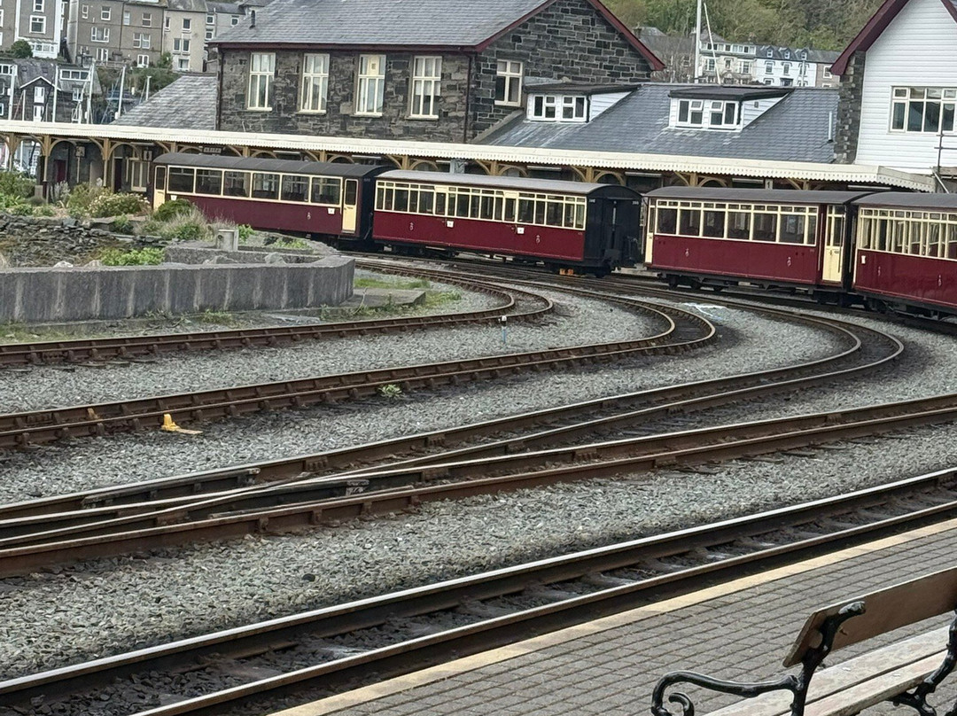 Ffestiniog & Welsh Highland Railways-波特马多克必去景点
