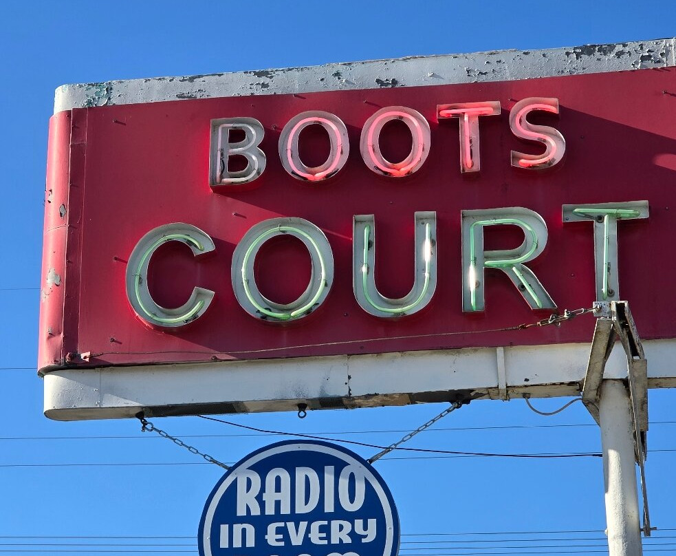 Boots Court Motel主图