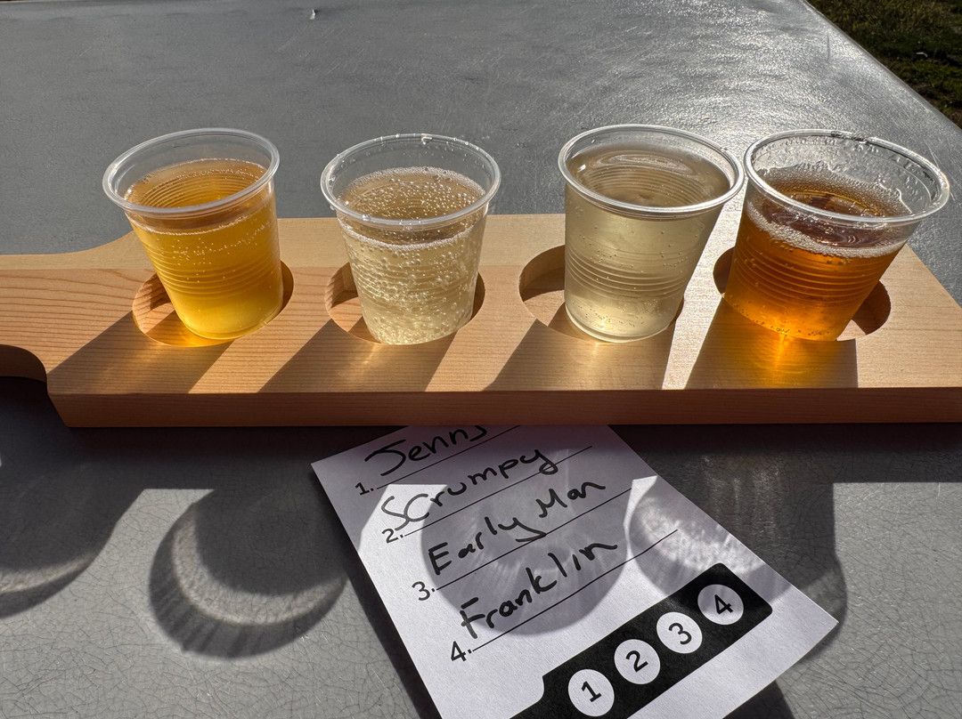 Lakeland Orchard & Cidery