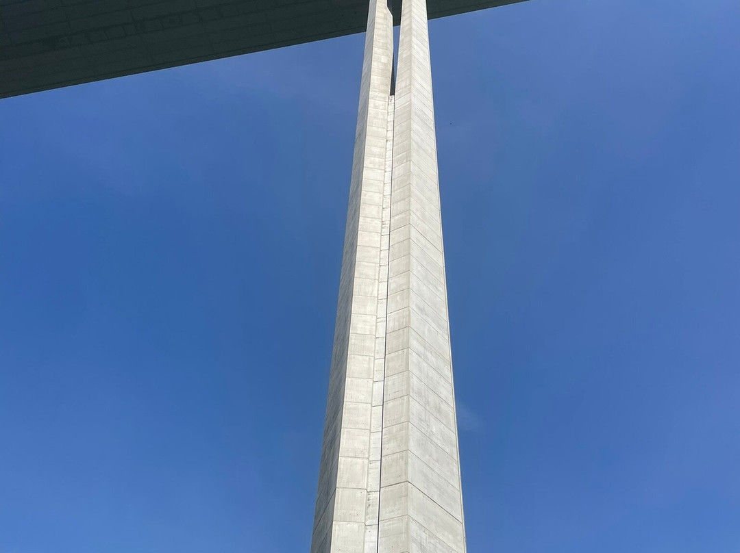 Viaduc De Millau-米约必去景点