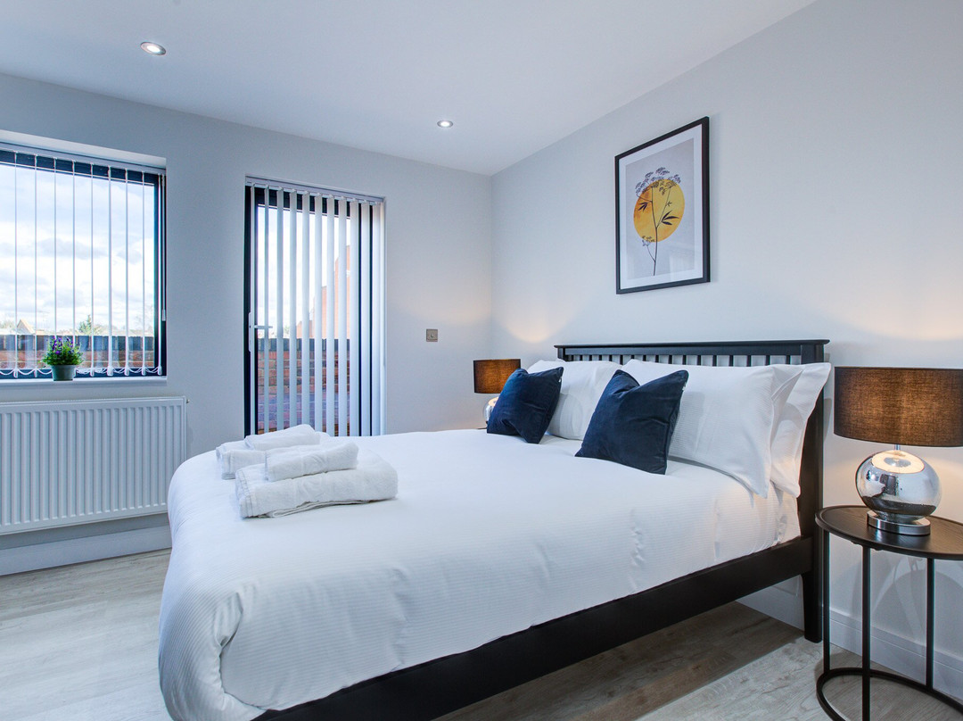 Hybrid Resi Uxbridge