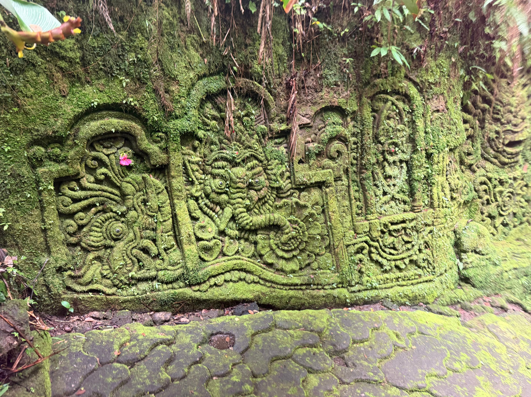 Rang Reng Cave-吉安雅必去景点