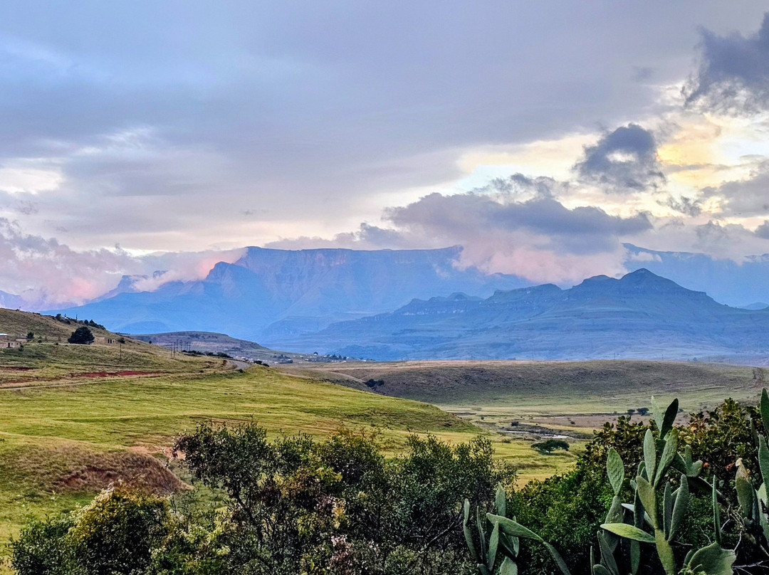 Hlalanathi Drakensberg Resort主图