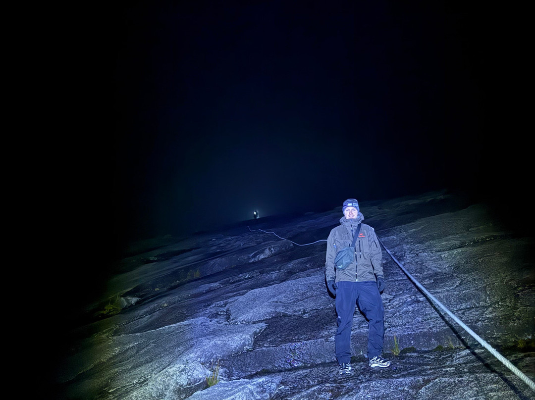 Let's Climb Mount Kinabalu-亚庇区必去景点
