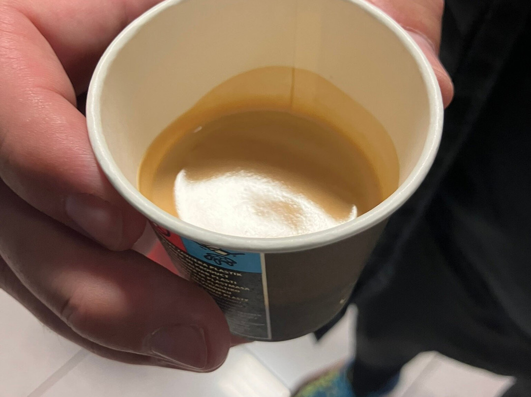 Coffee Minute Krakow Airport