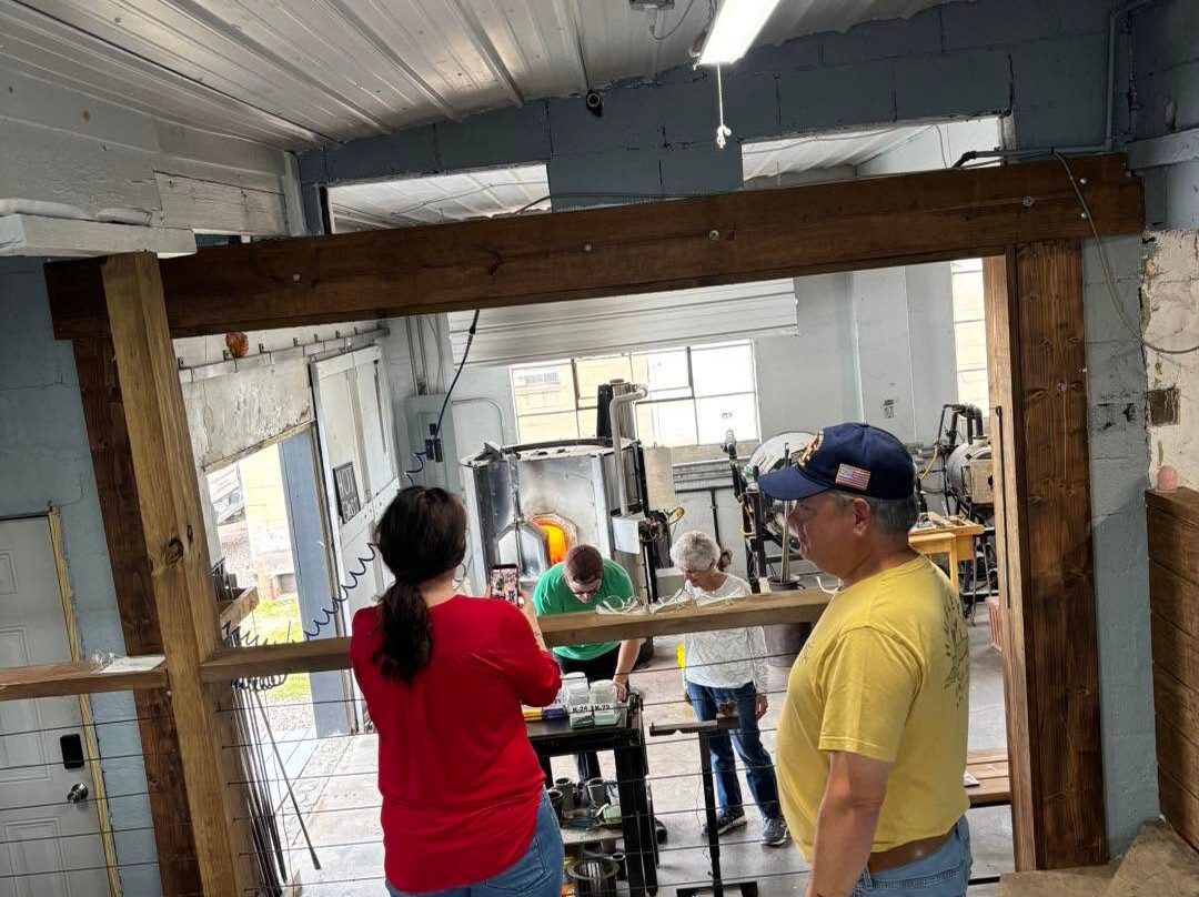New River Hot Glass-Oak Hill必去景点