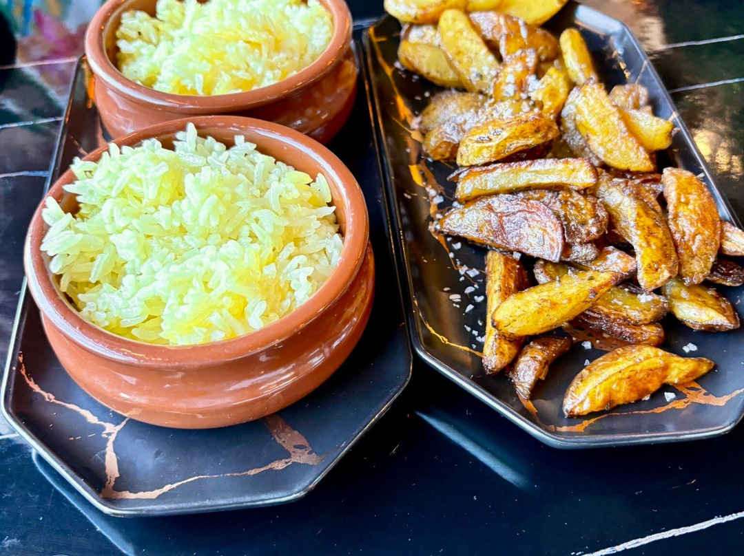Amor Grill And Bar