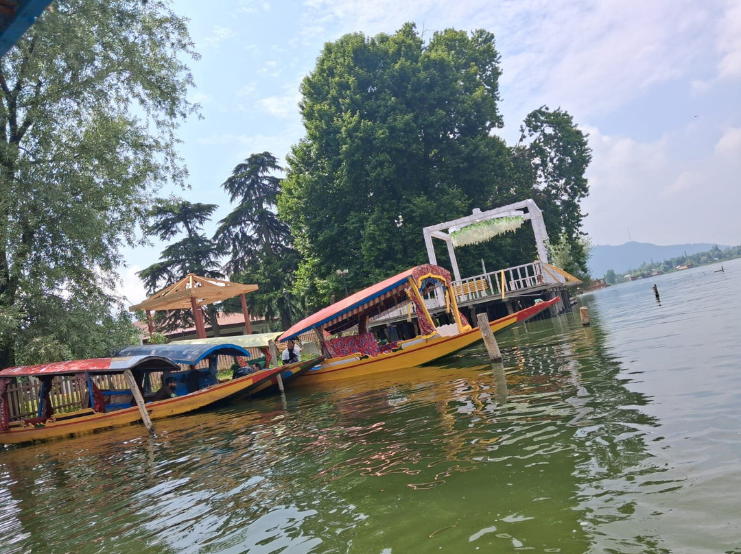 Nigeen Lake-斯利那加必去景点