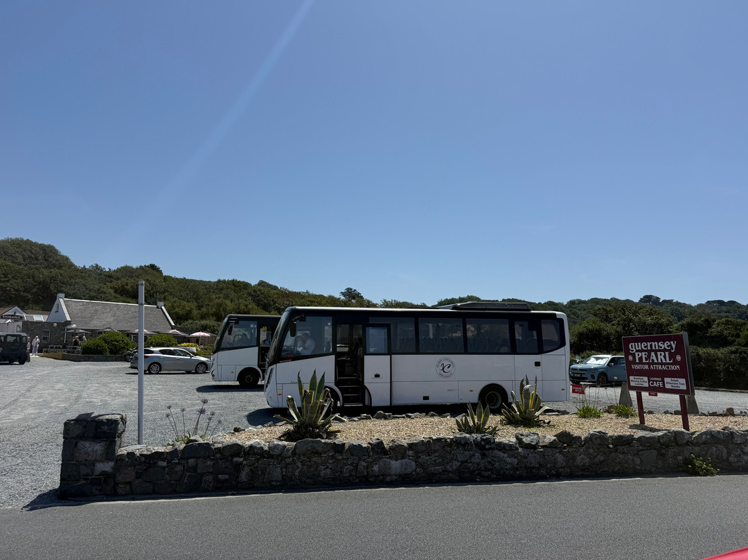 Island Coachways-St Peter Port必去景点