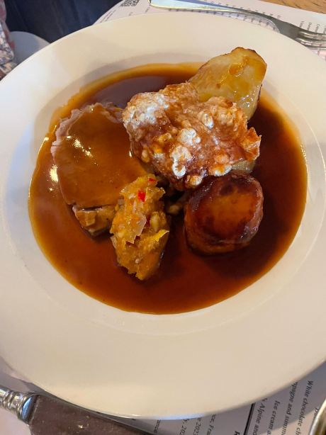 The Gunton Arms-旅行者