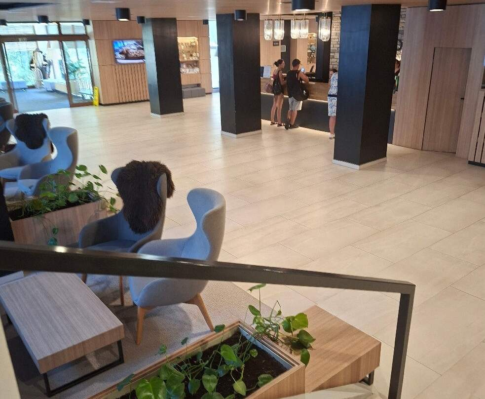 斯沃诺斯特健康酒店主图