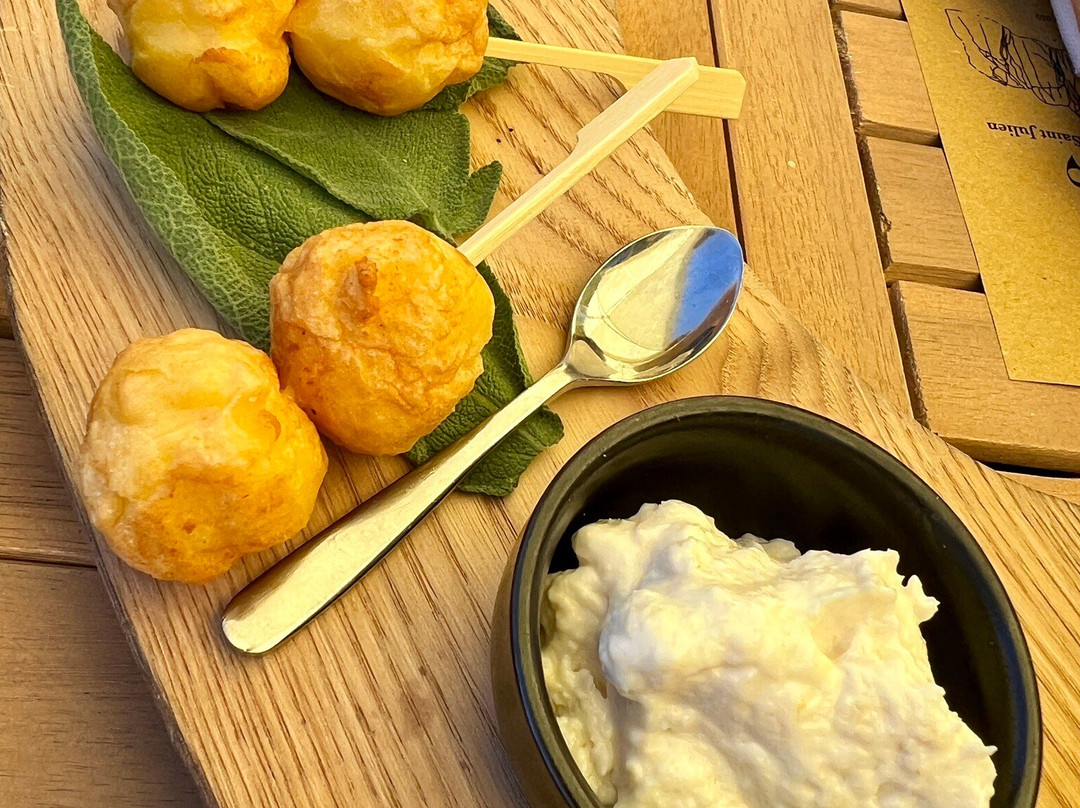 La Chèvre Heureuse-Saint-Marcel必去景点