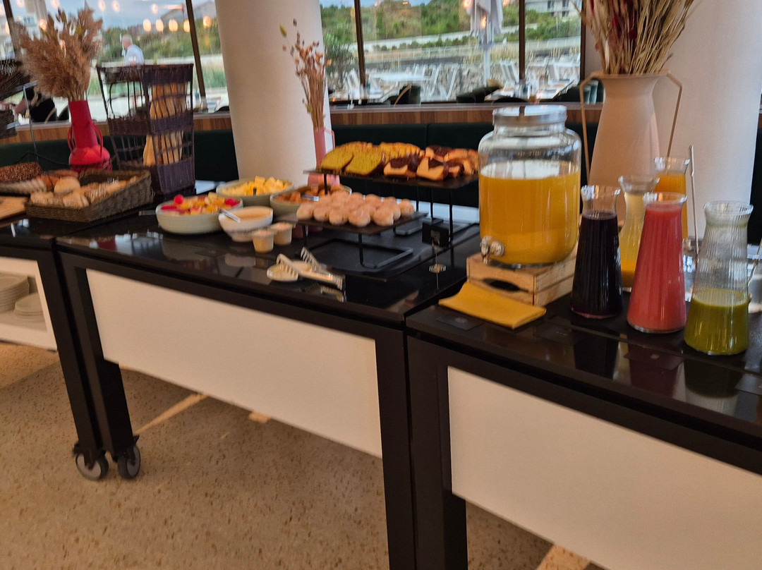 马洛莱班斯Radisson Blu豪华水疗酒店主图