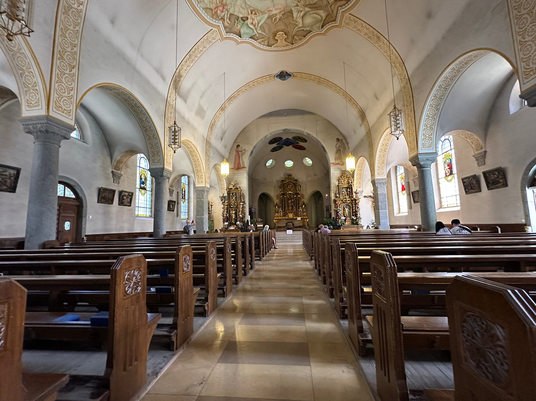 Parish Church of St. Mauritius-策马特必去景点