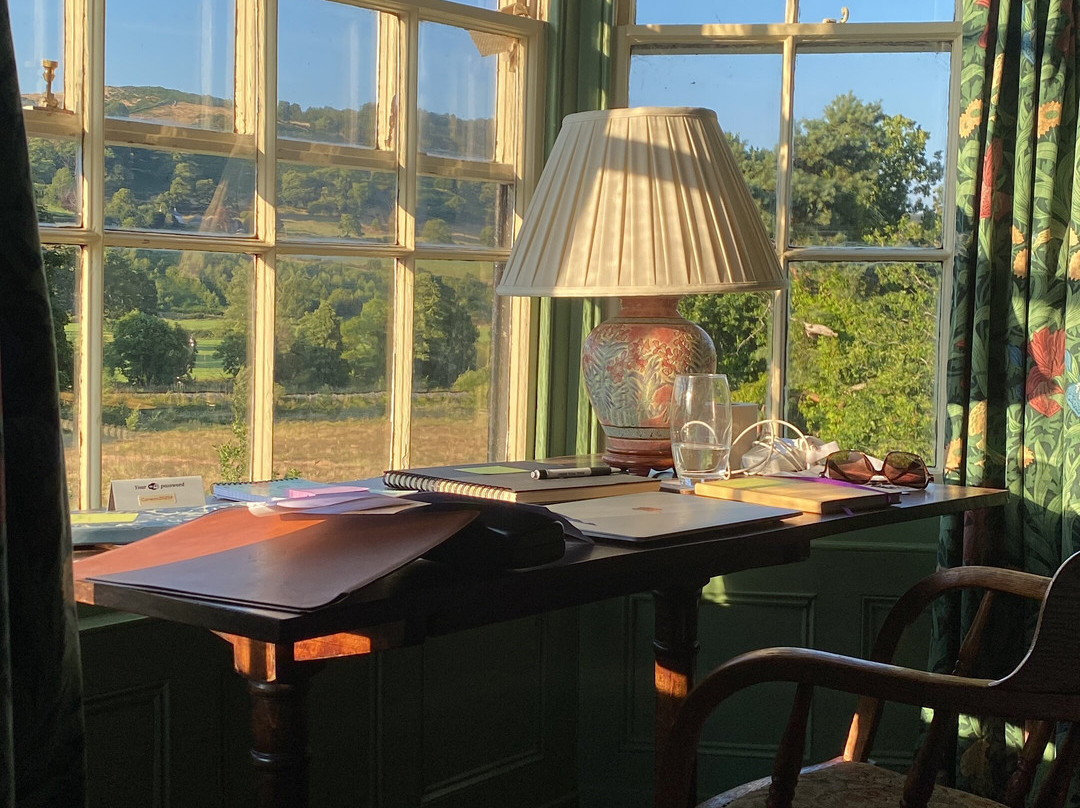 A Place To Write-Corwen必去景点