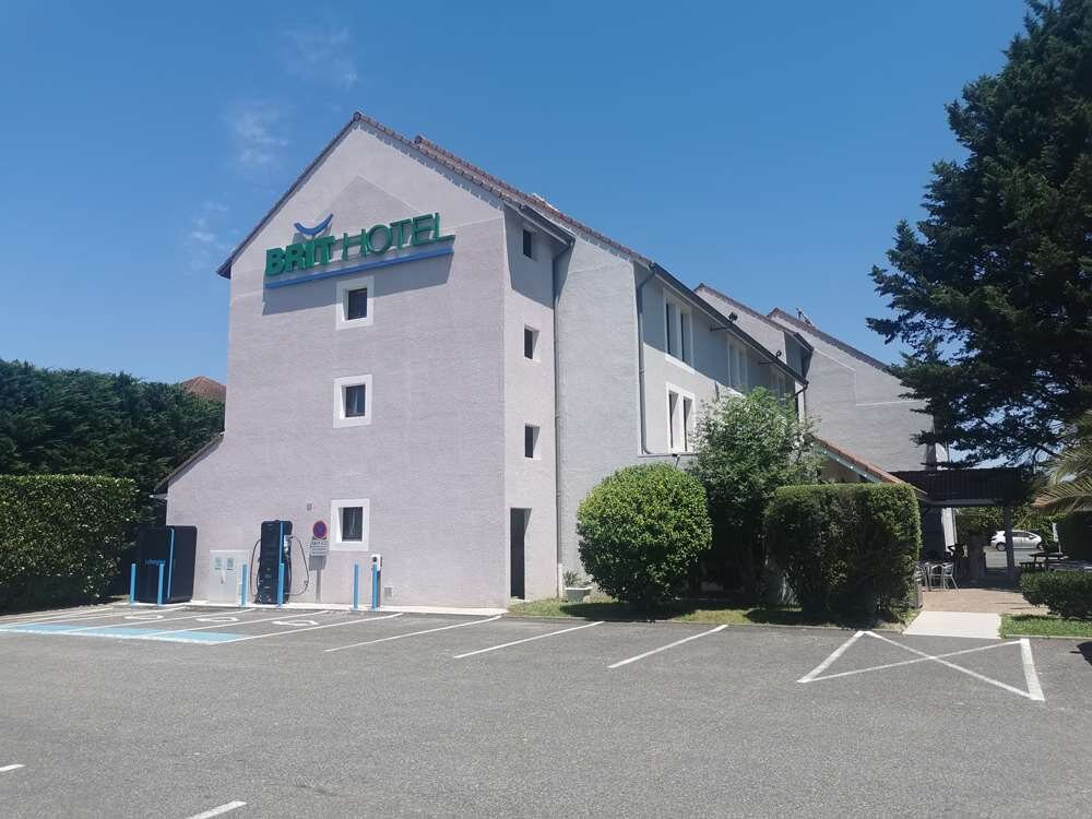隆保罗舒适英式酒店