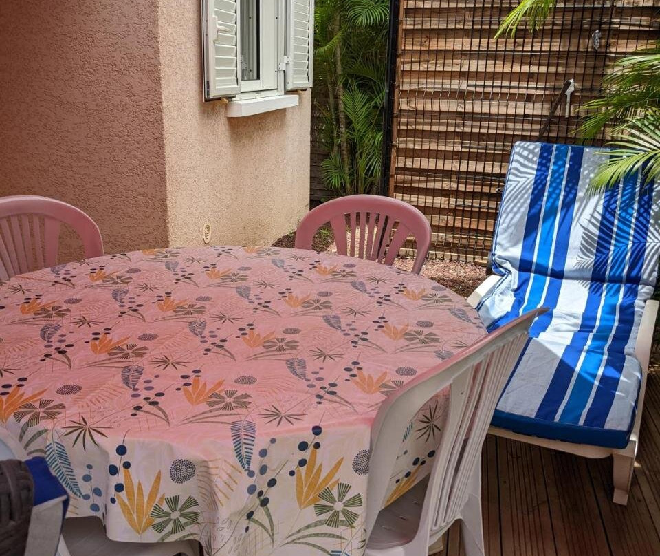 Studio Alamanda - Capucine Location