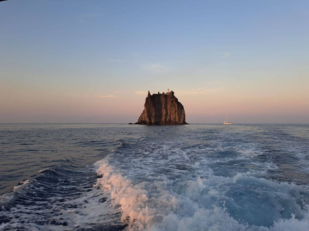 Arianna Escursioni Alle Isole Eolie-利帕里必去景点
