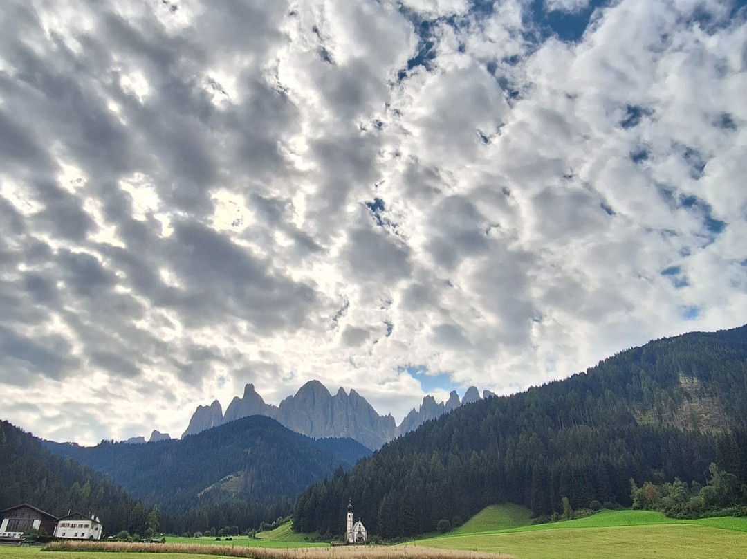 Chiesa di Santa Maddalena-富内斯必去景点
