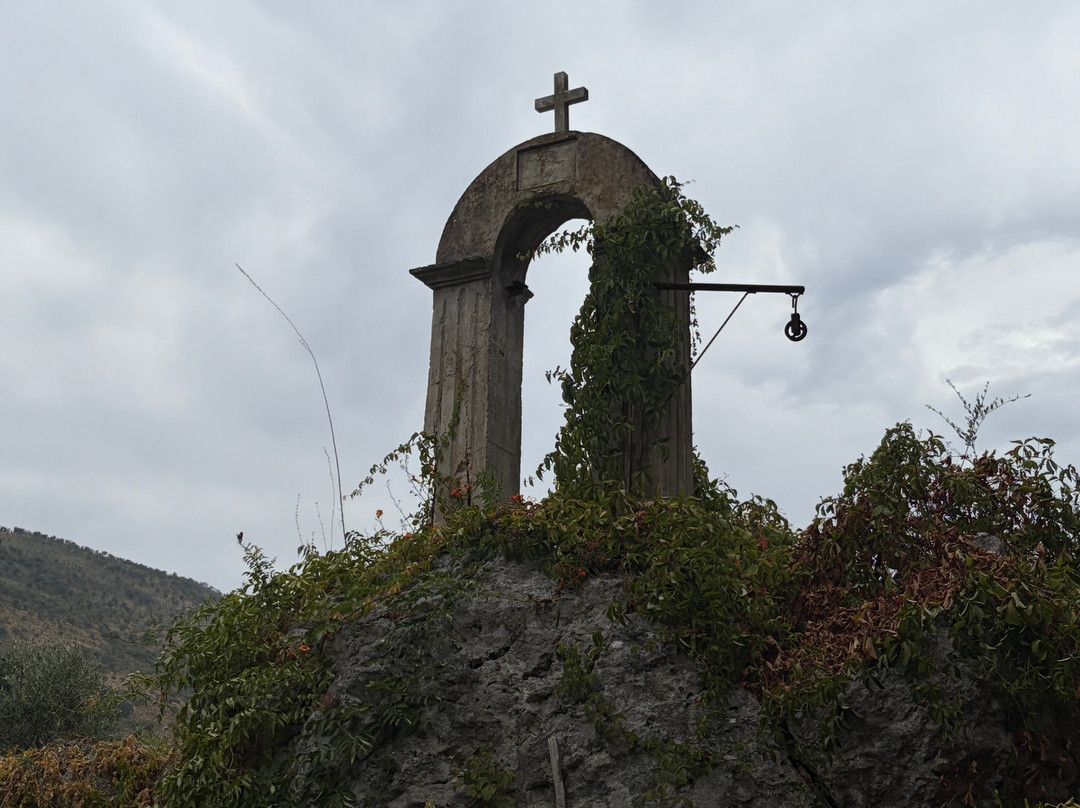 Grotta di San Michele-Cagnano Varano必去景点
