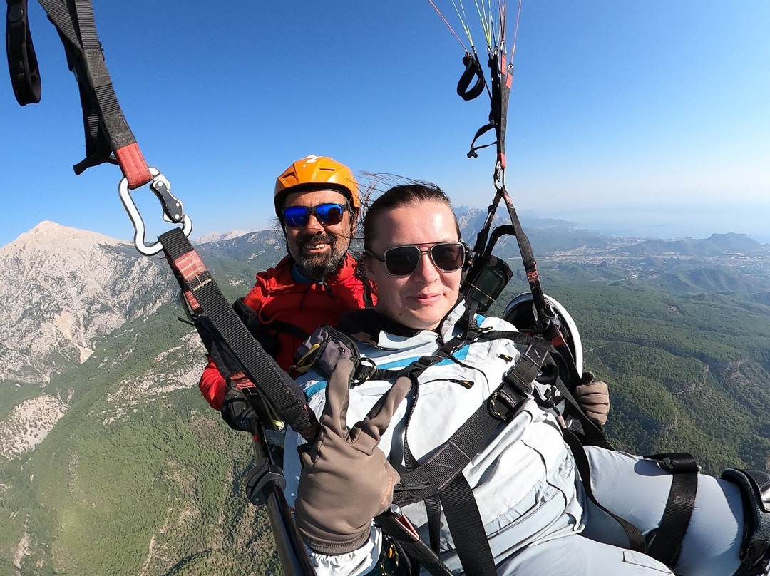 Escape Tahtali Tandem Paragliding Antalya-Tekirova必去景点