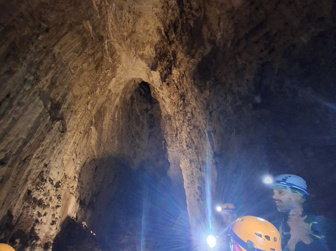 Grotta di Monte Cucco-Costacciaro必去景点