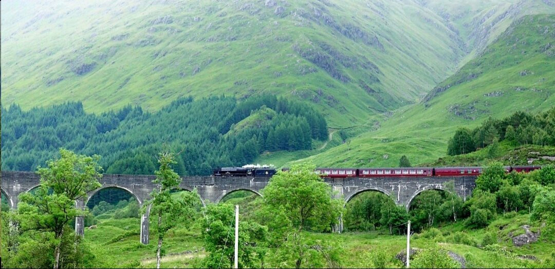Glenfinnan Viaduct-Glenfinnan必去景点