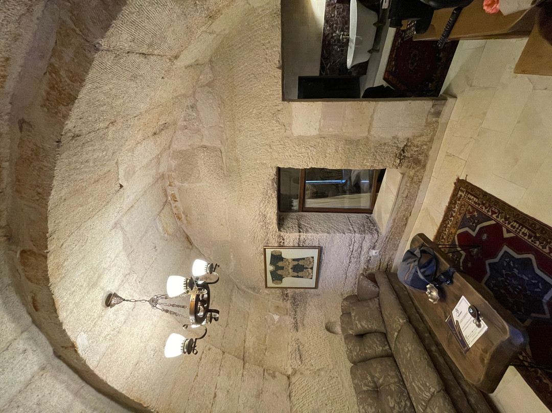 迪万洞穴屋酒店主图