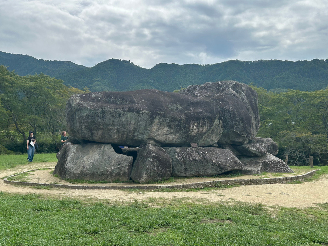 石舞台古坟-明日香村必去景点