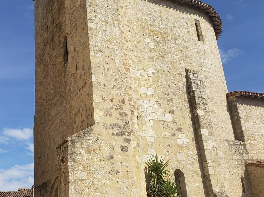 Le Village Fortifie de Larressingle-Larressingle必去景点