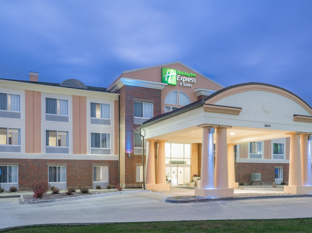 Holiday Inn Express & Suites Ames By IHG主图