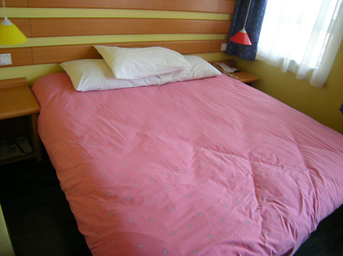 如家酒店·neo(天津小白楼地铁站海信广场店)主图