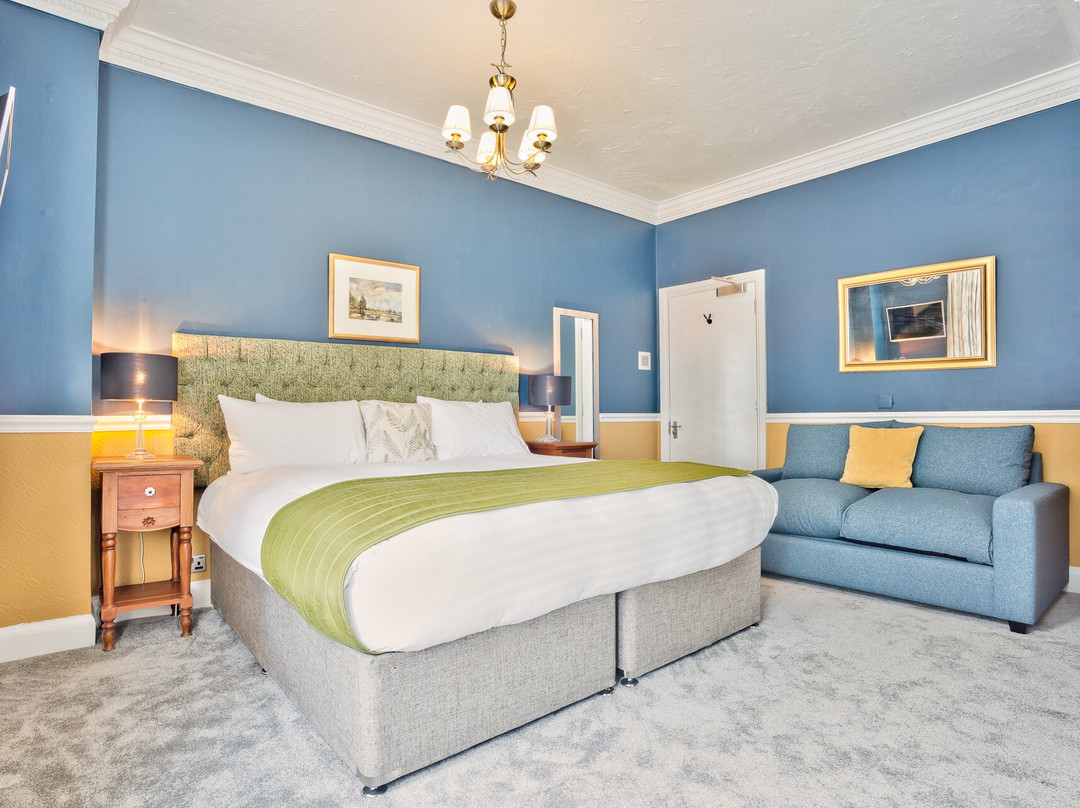 月达尔酒店主图