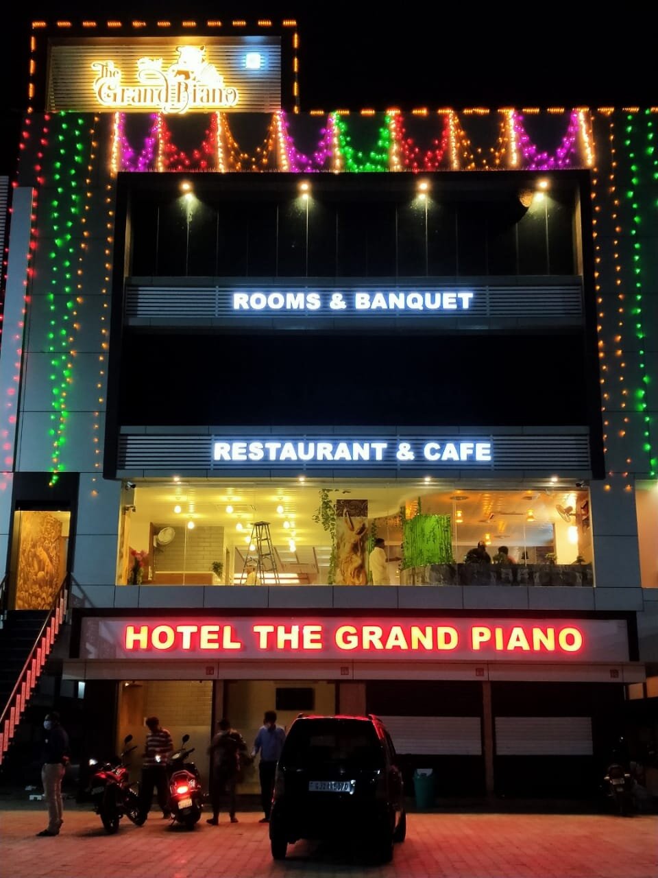 Hotel The Grand Piano - Best Business Hotel In Patan-portrait