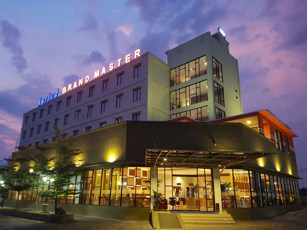 Purwodadi酒店住宿-Hotel Kyriad Grand Master Purwodadi
