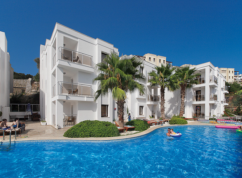 Queen Resort Hotel