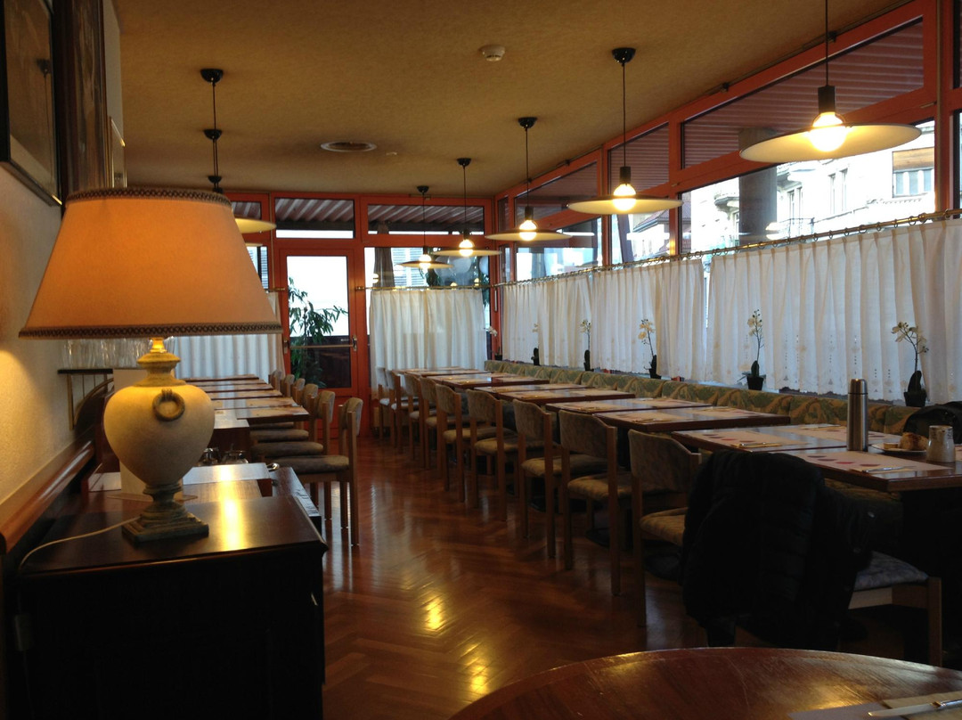 三皇酒店