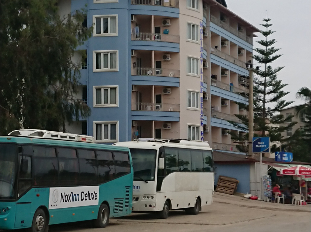 Holiday Line Hotel