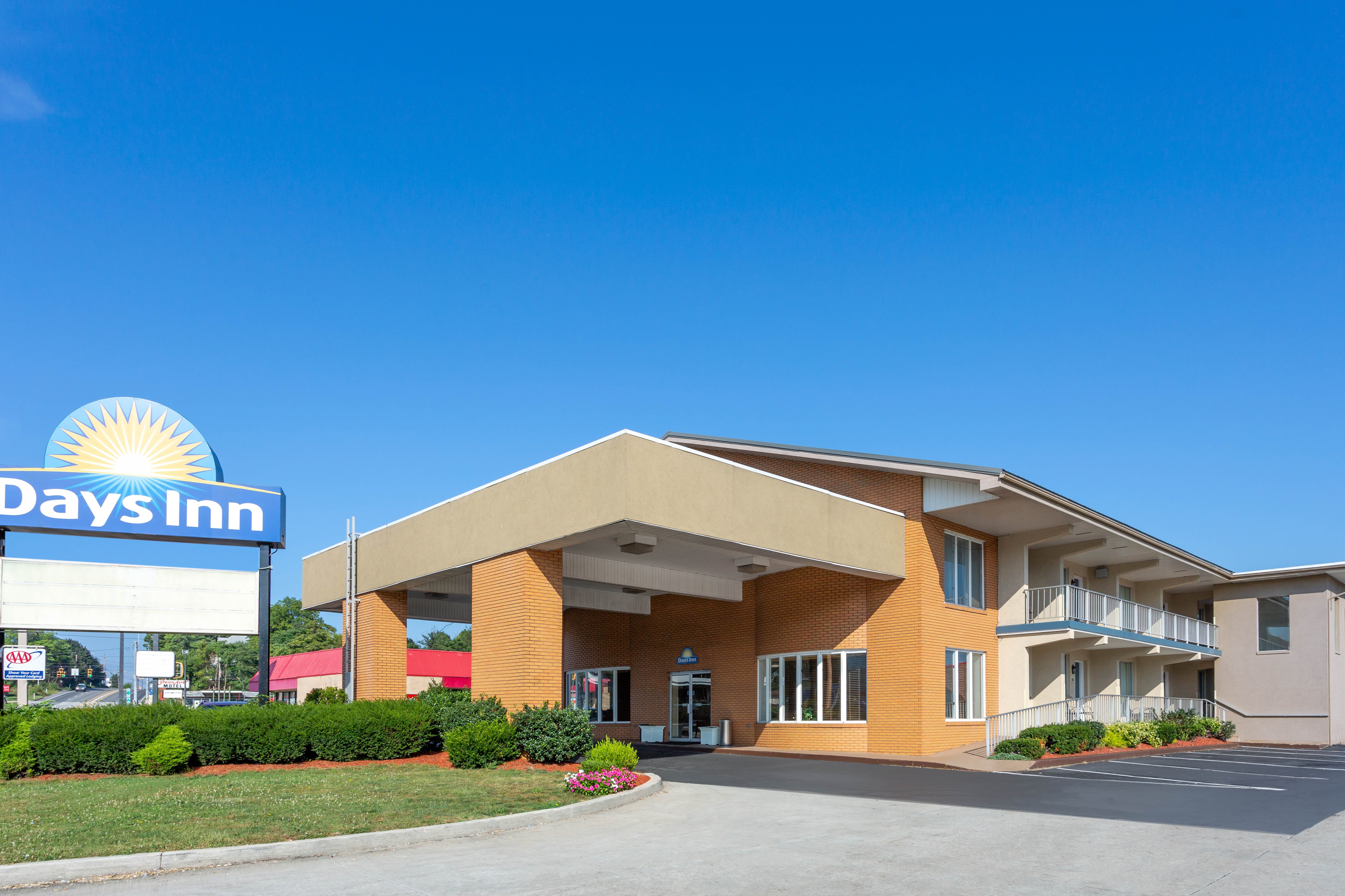 Days Inn by Wyndham Breezewood-官方