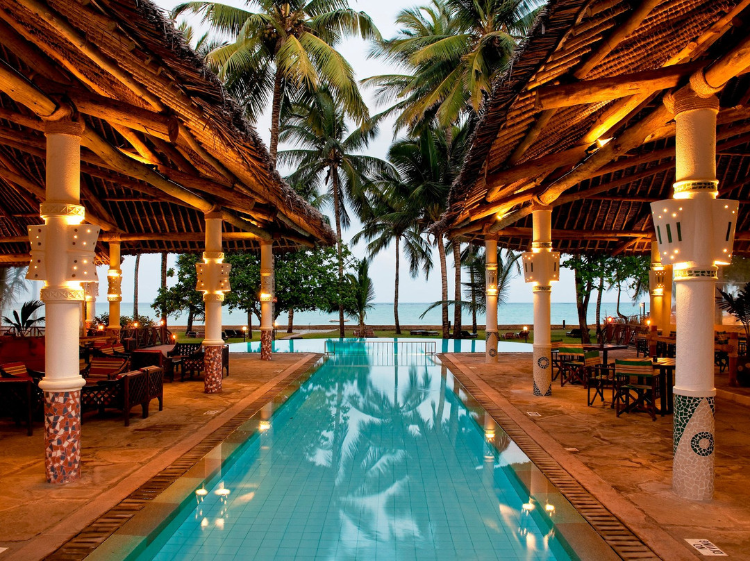 Galu Beach酒店住宿-Neptune Village Beach Resort & Spa